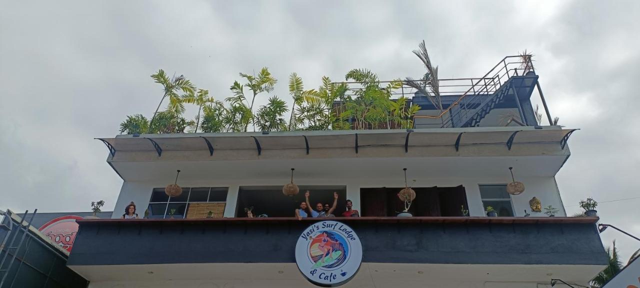 Yasis Surf Lodge Mirissa Luaran gambar